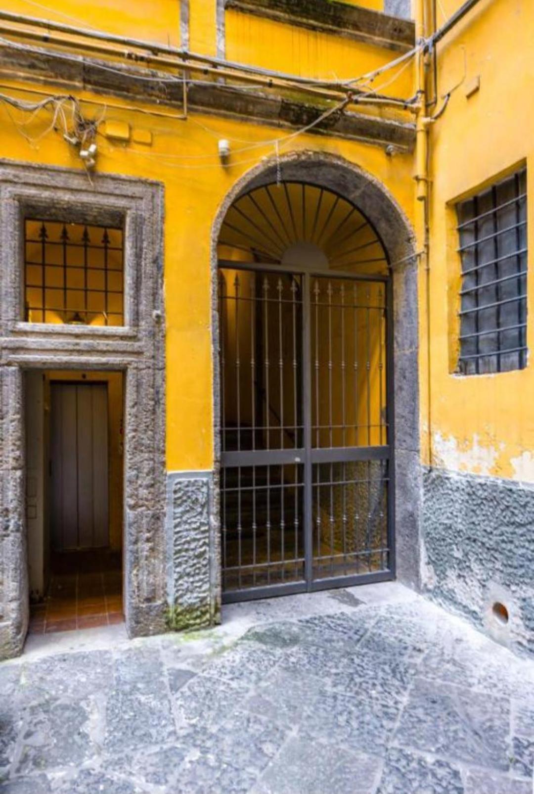 Appartamenti San Gregorio Armeno نابولي المظهر الخارجي الصورة