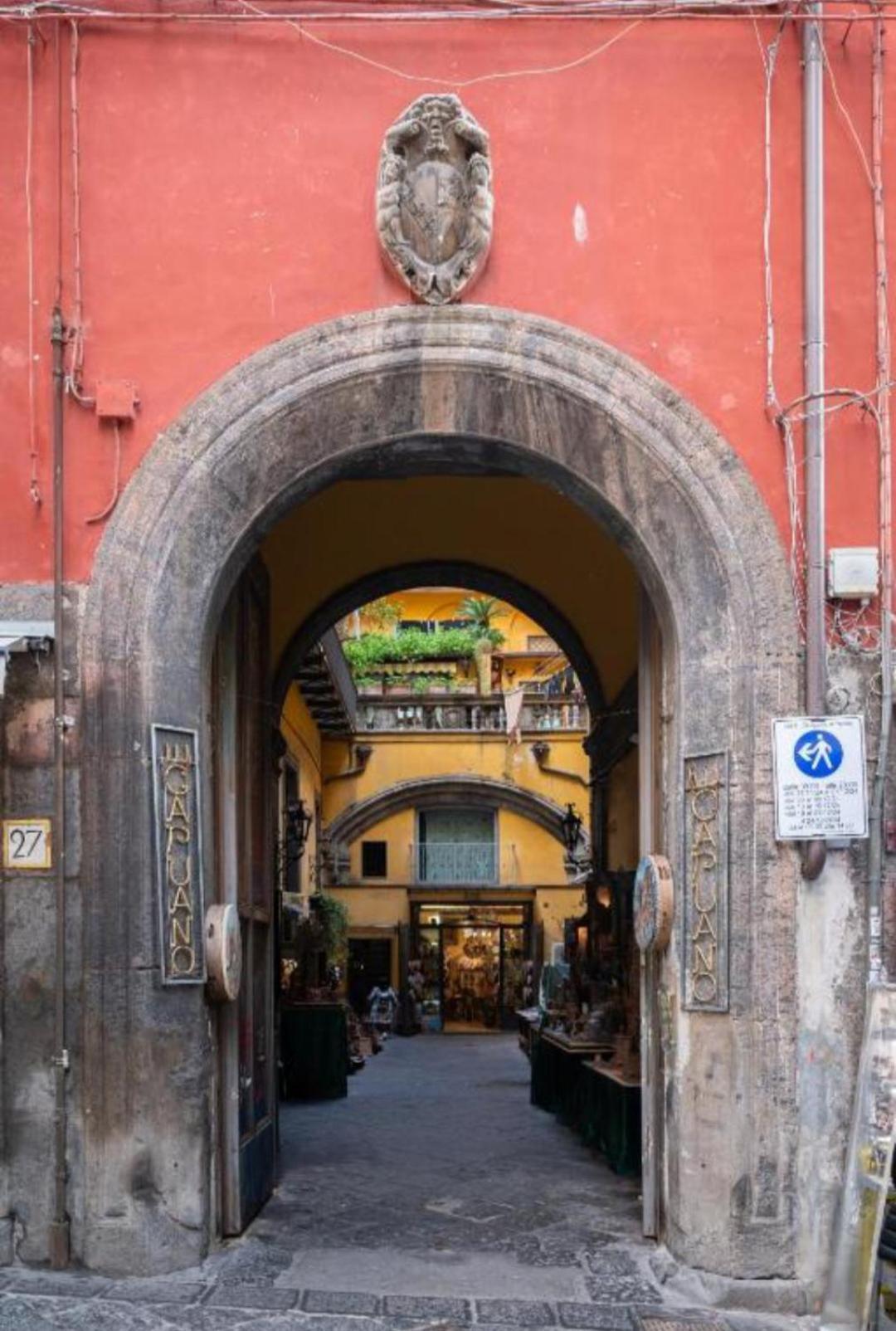 Appartamenti San Gregorio Armeno نابولي المظهر الخارجي الصورة